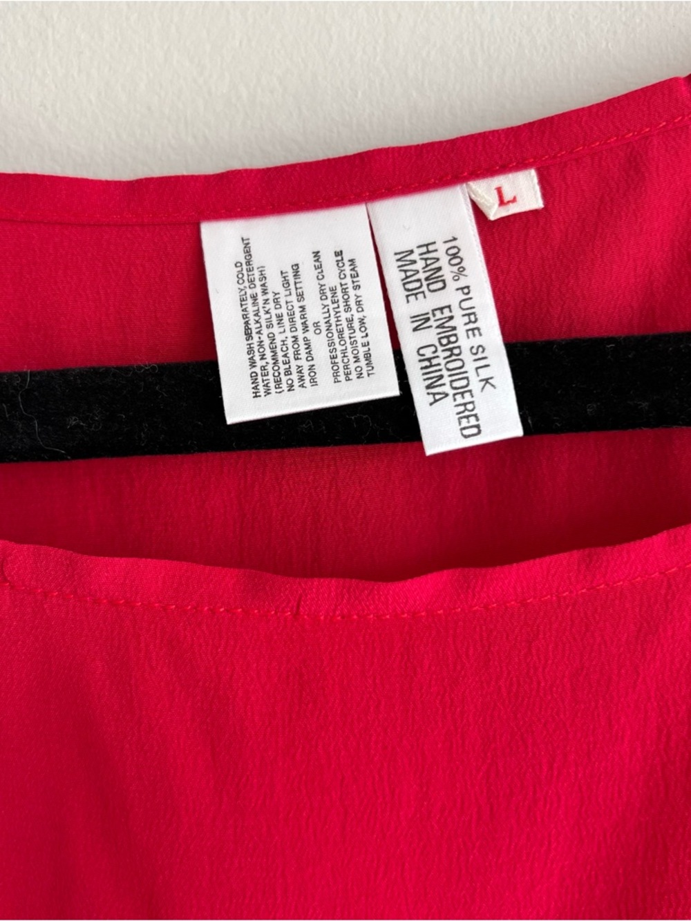Scarlet red round neck lightweight short sleeve vintage 100% silk blouse large - Picture 4 of 9